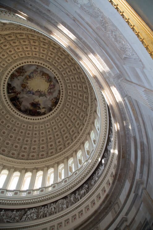 rotunda-united-states-capitol-building-interior-2