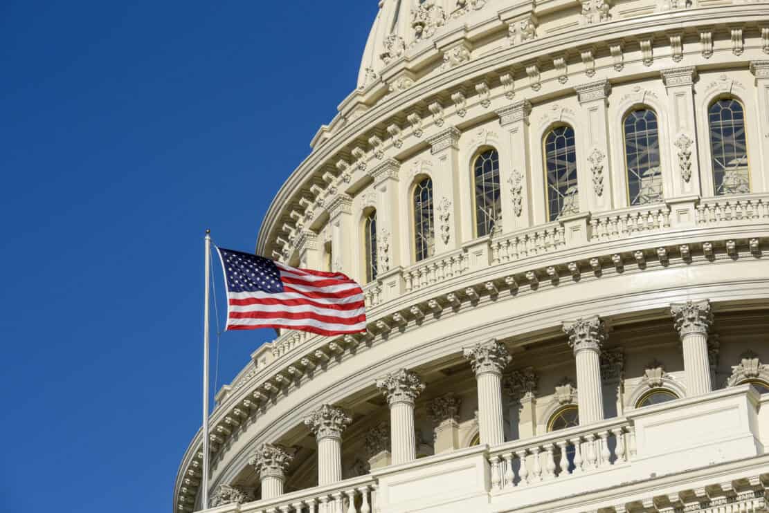 us-congress-capitol-building-at-capitol-hill-in-washington-dc-sunny-spring-day-and-clear-blue-sky