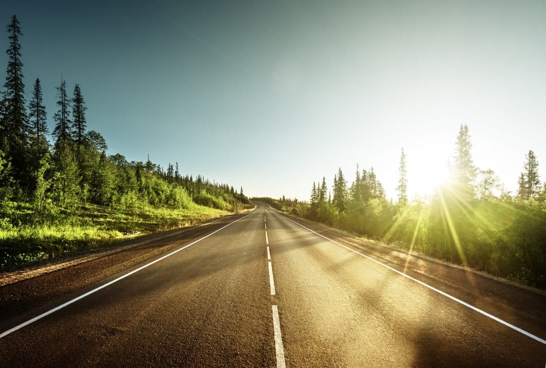 road-in-mountains